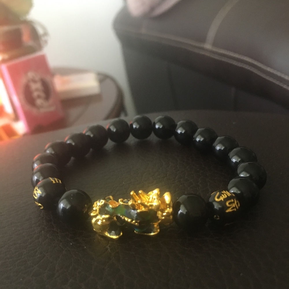 Need some Luck?  Made with ❤️! Feng Shui Wealth Bracelet.